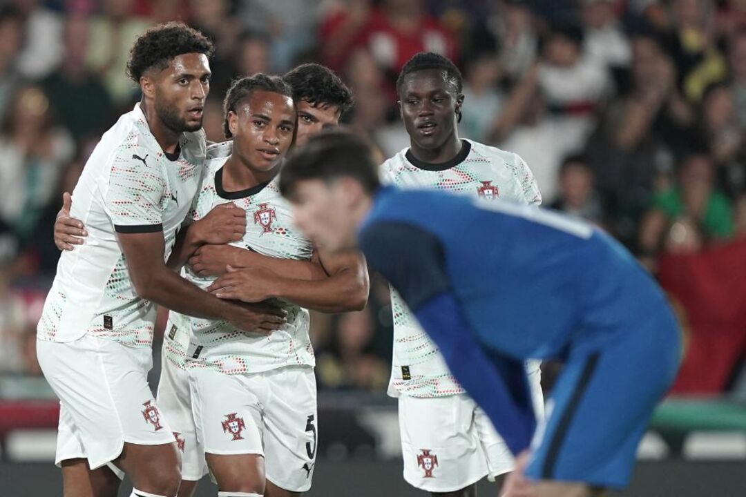 Barroso estreia-se com golo na vitória de Portugal sub-21 frente ao Azerbaijão