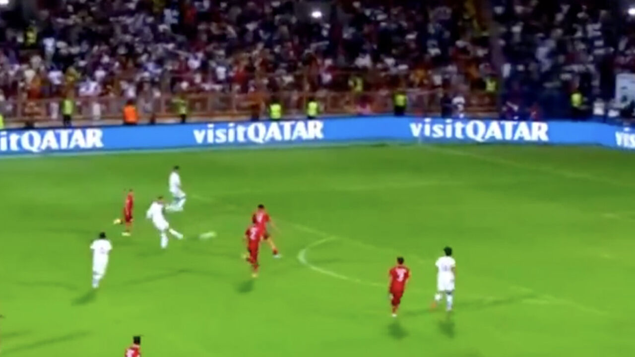 Cristiano Ronaldo marca golo similar ao de 2015 contra a Arménia