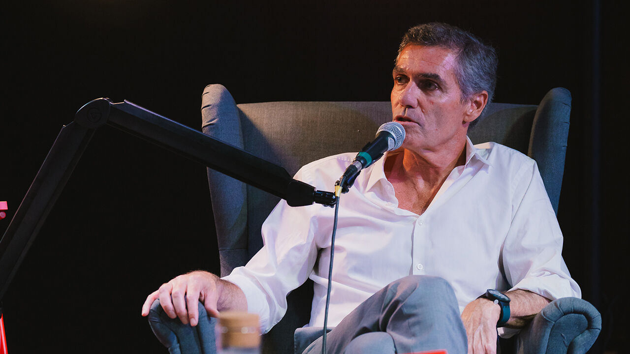 Noronha Lopes fala sobre adversários e descentralização do Benfica