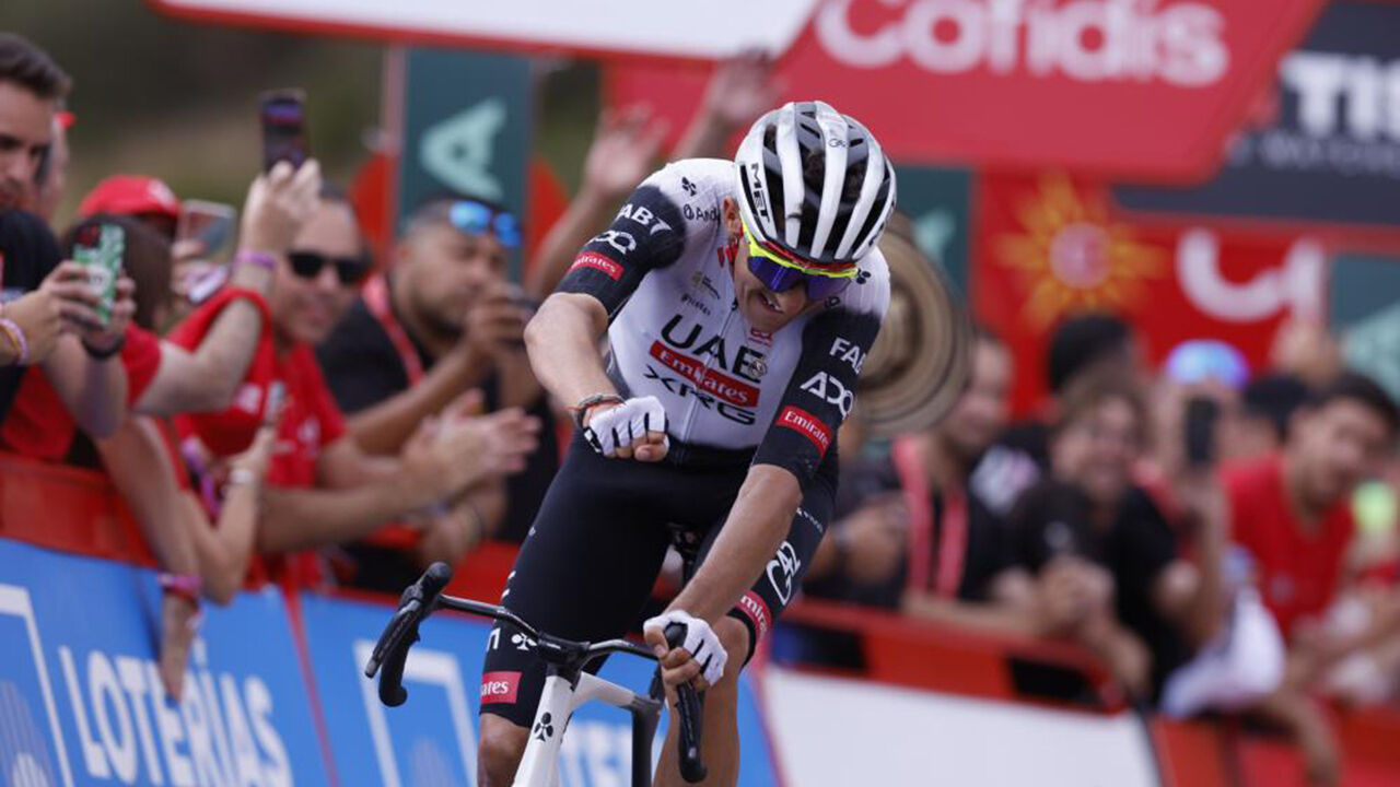 Marc Soler venceu a 14.ª etapa da Vuelta, após ajudar João Almeida