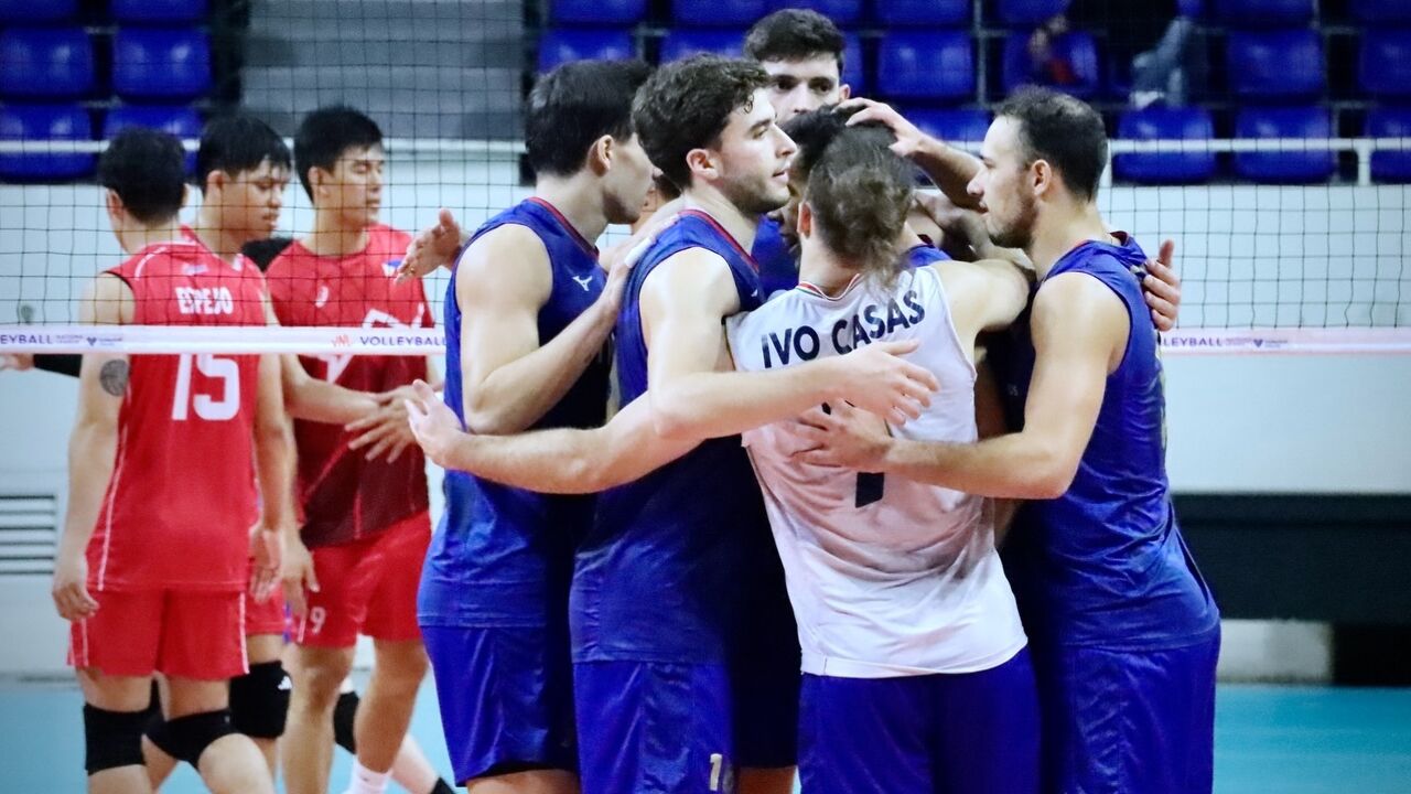 Seleção de voleibol bateu as Filipinas