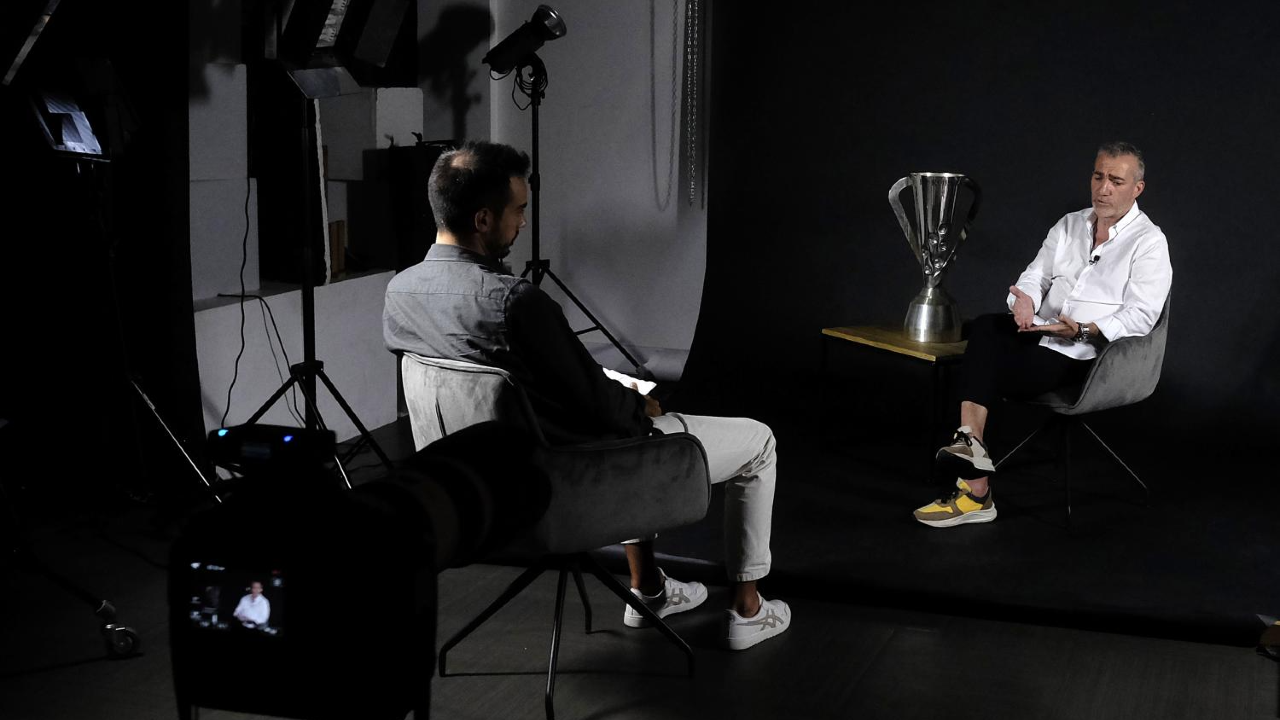 Paulo Freitas à conversa com o jornalista Rafael Godinho