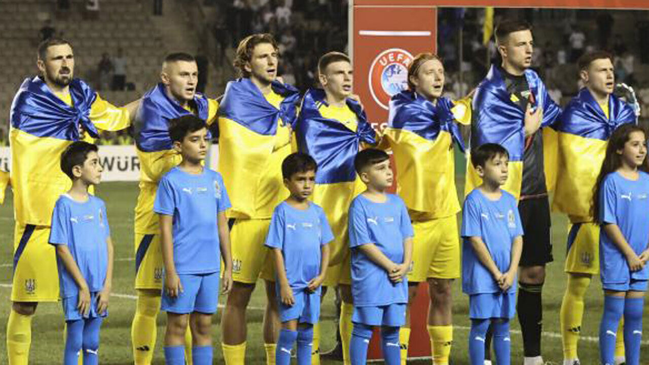 Trubin eleito pelos ucranianos como o melhor em campo frente ao Azerbaijão