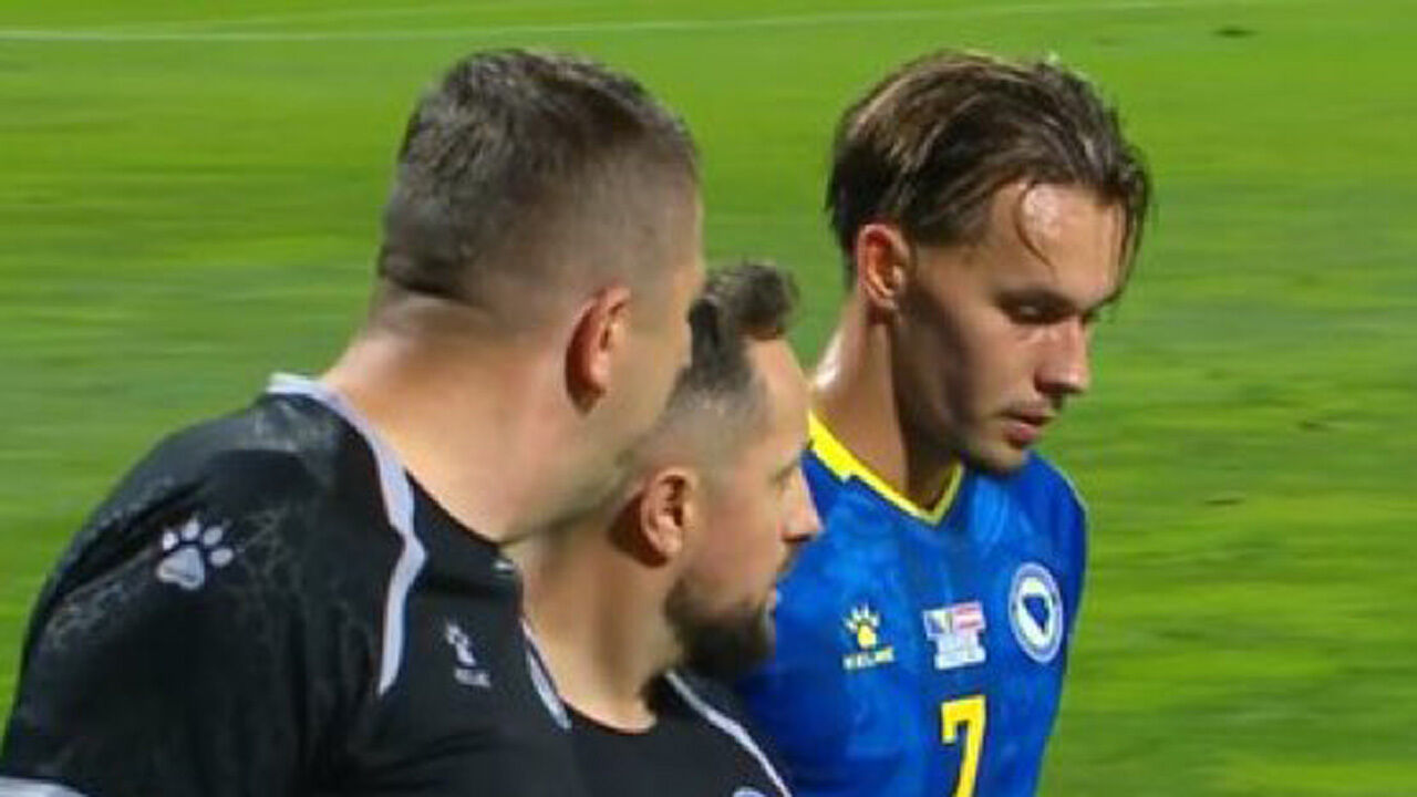 Amar Dedic lesiona-se no jogo Bósnia-Áustria e preocupa o Benfica