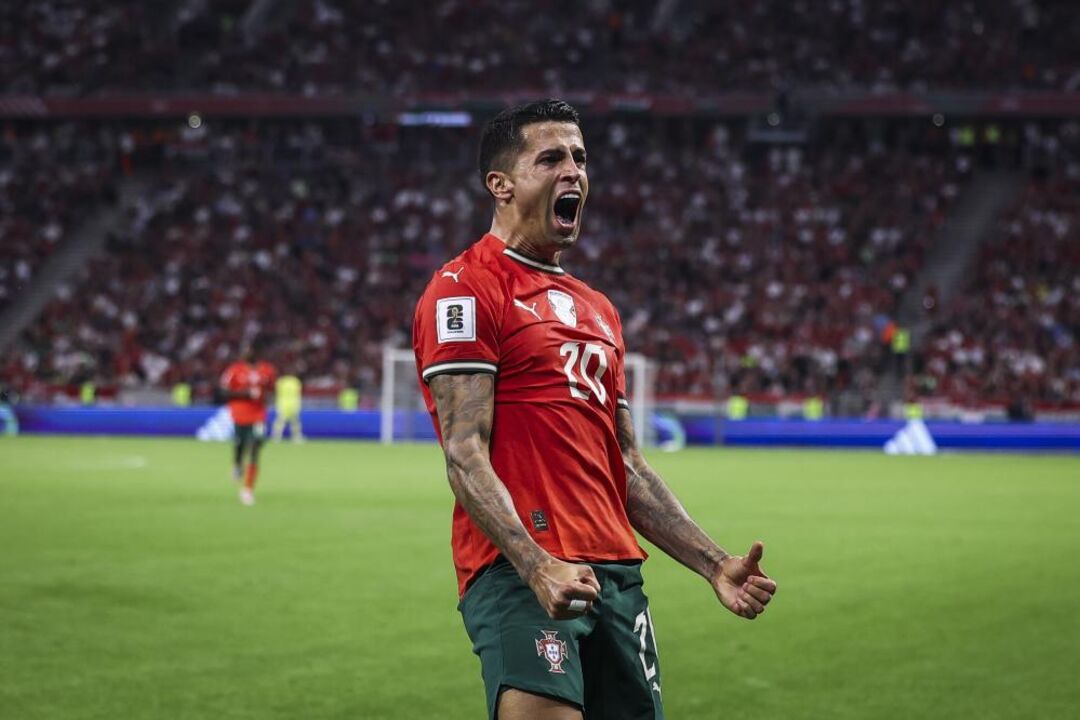 João Cancelo decisivo no triunfo de Portugal contra a Hungria