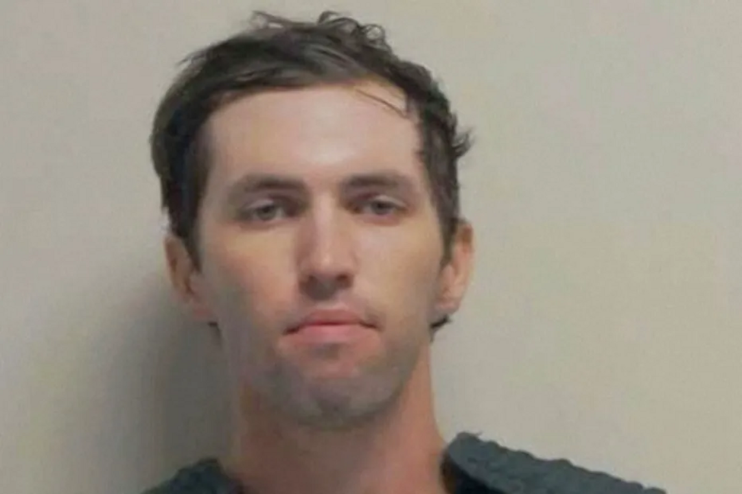 Tyler Robinson tem 22 anos