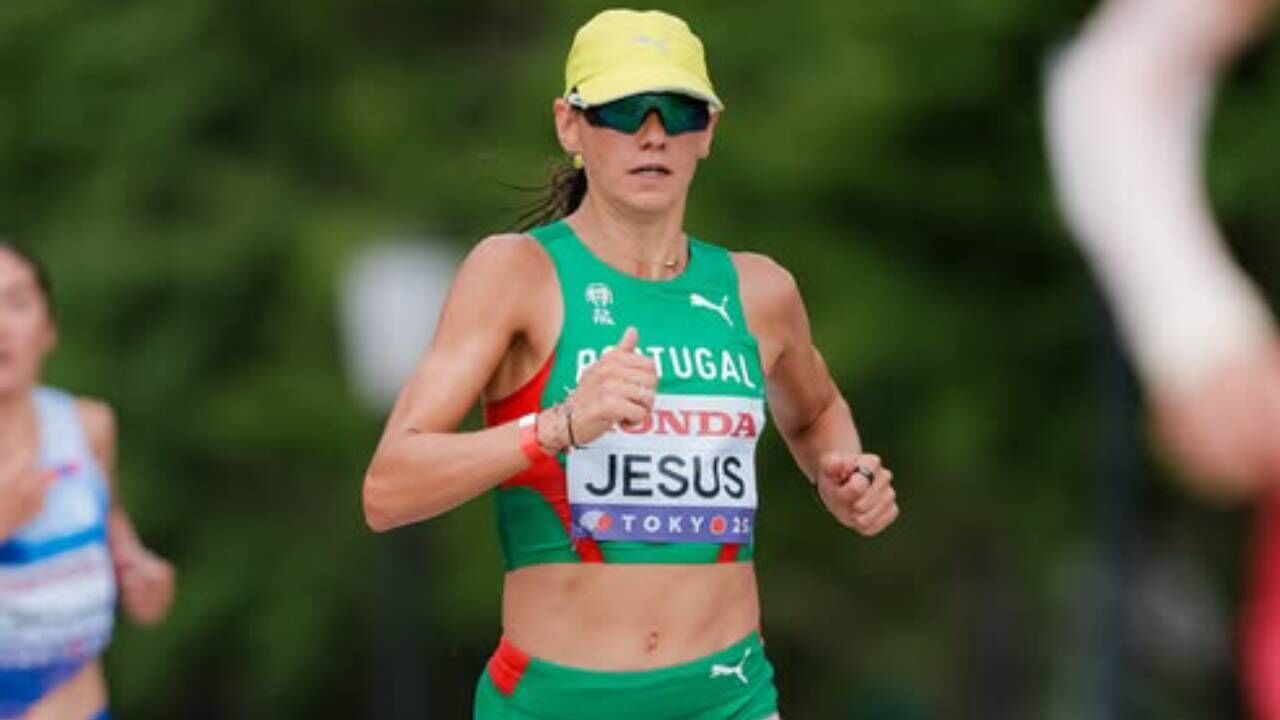 Solange Jesus em ação nna maratona do Mundial de Tóquio