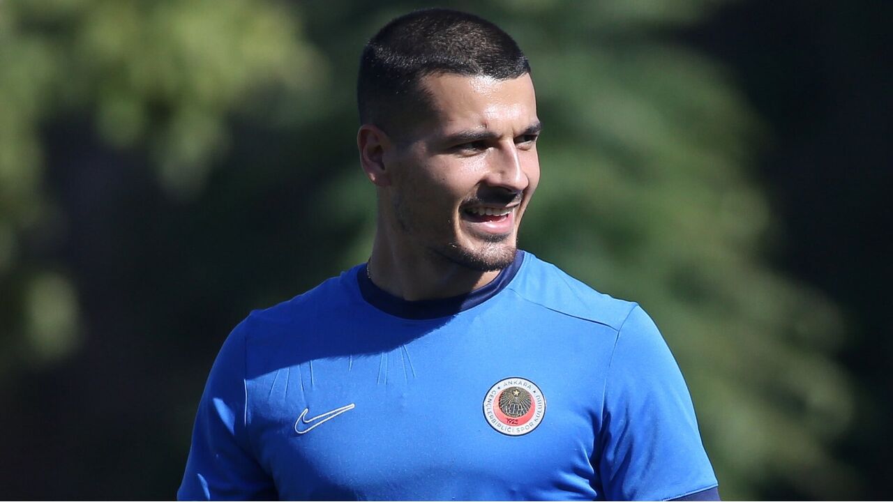 Ricardo Velho a treinar com no Gençlerbirligi