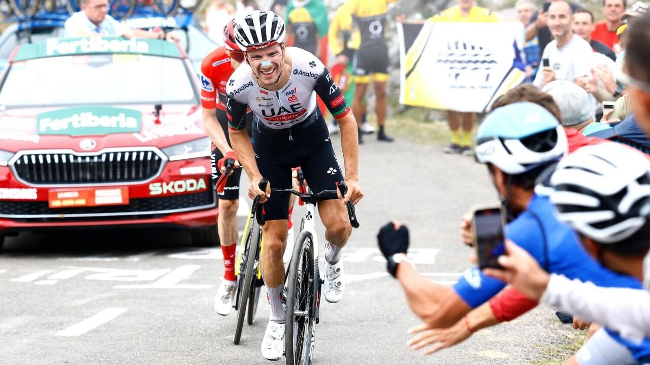 João Almeida consolida a sua posição no ranking da UCI