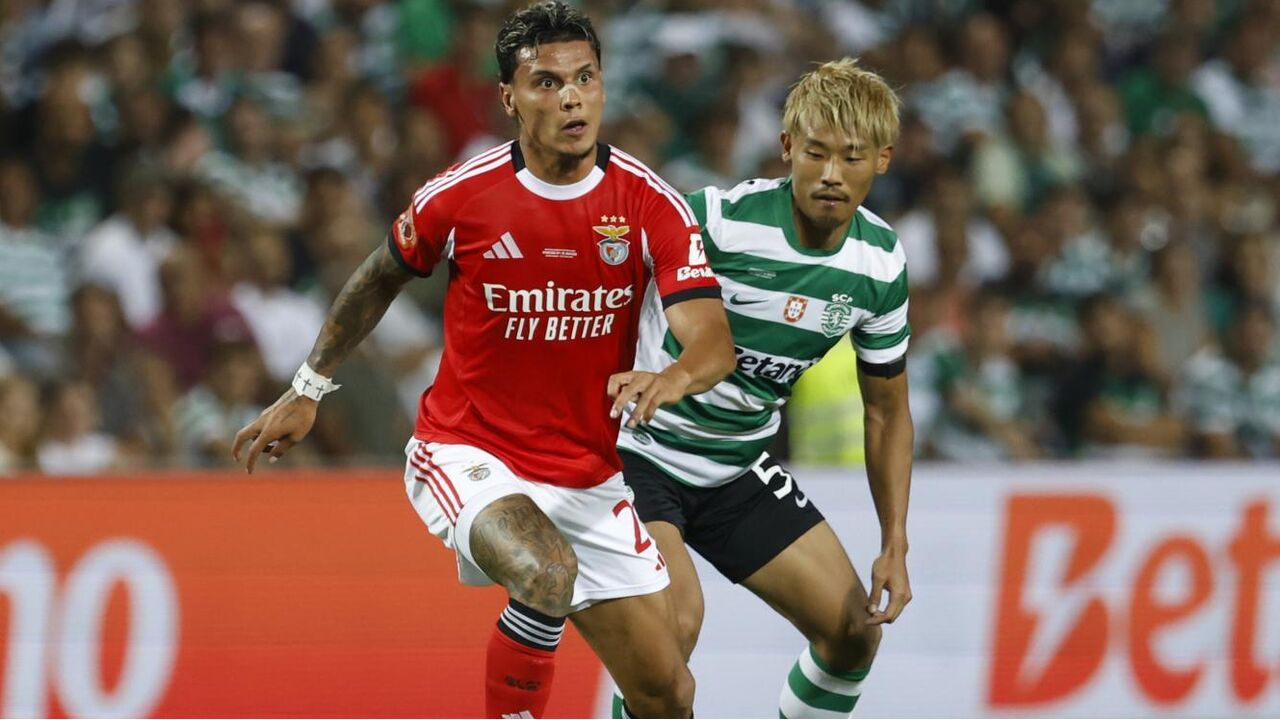 Richard Ríos e Morita em ação