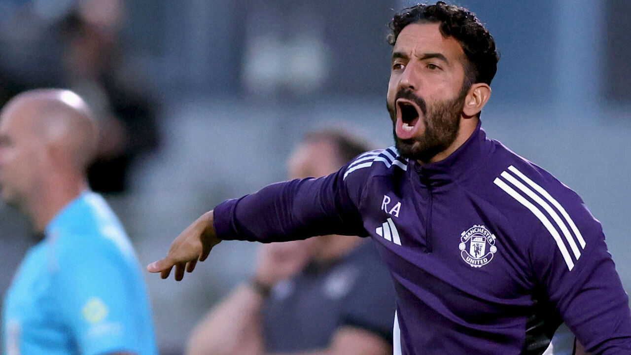 Merson aponta Amorim como técnico ideal para o Chelsea