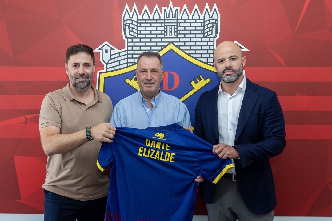 Francisco José Carvalho, ex-líder da SAD, Francisco Carvalho, presidente do Chaves, e Dante Elizalde, novo líder da SAD