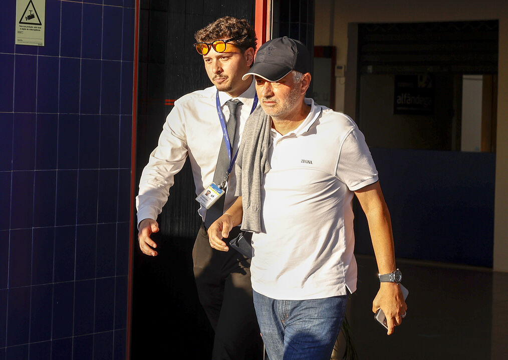 Mourinho em Lisboa, possível acordo com o Benfica