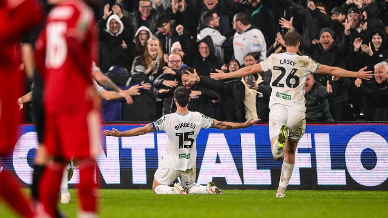 Jogadores do Swansea a festejar