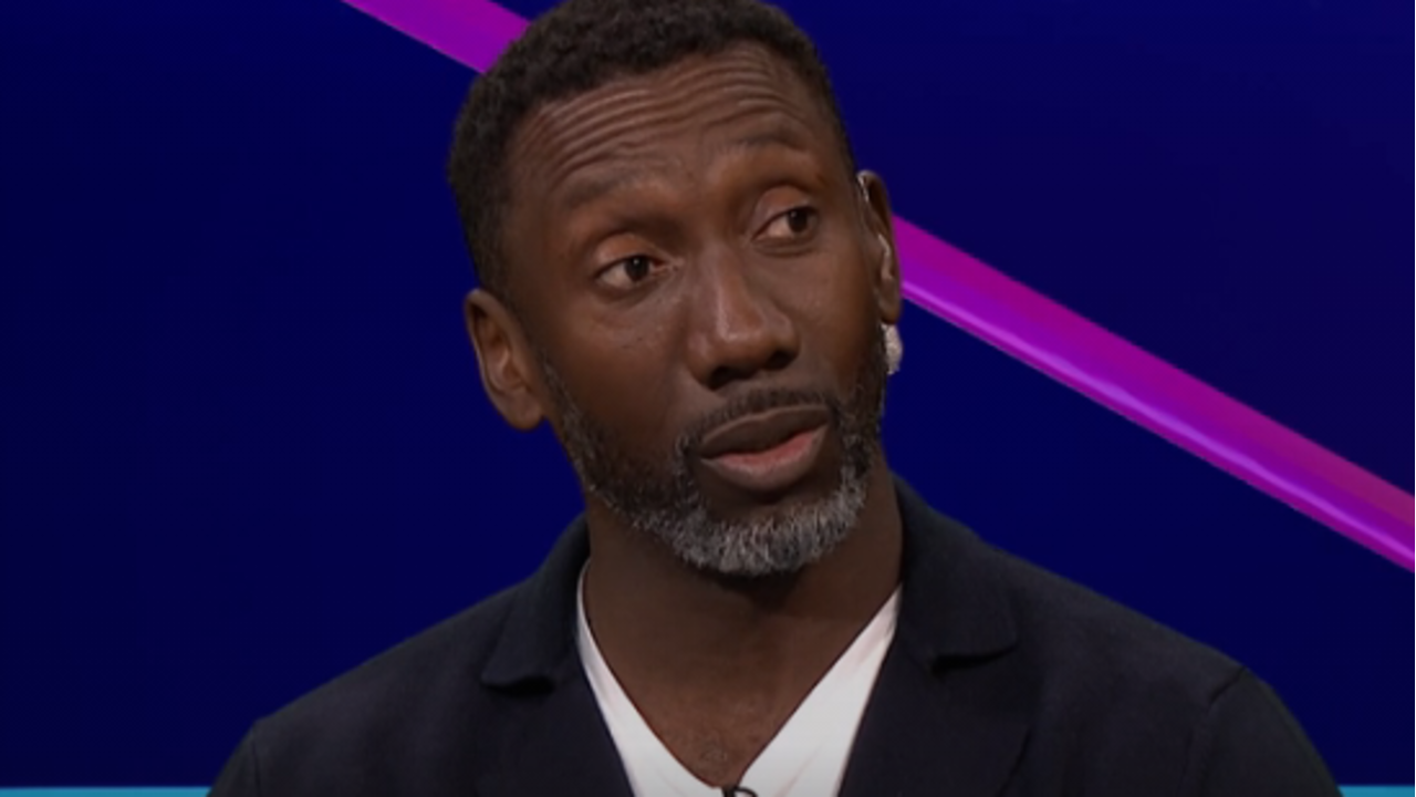 Jimmy-Floyd Hasselbaink é comentador na BBC