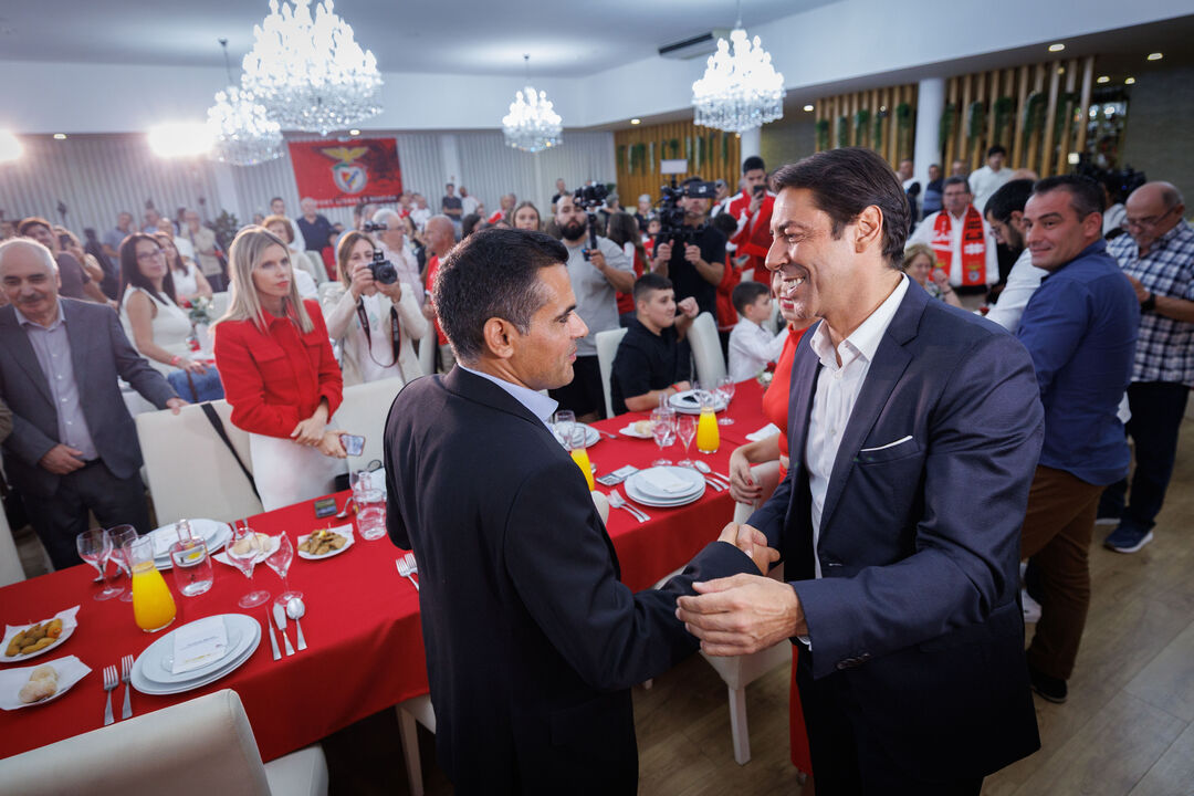 Rui Costa arranca com campanha na Casa do Benfica de Paredes