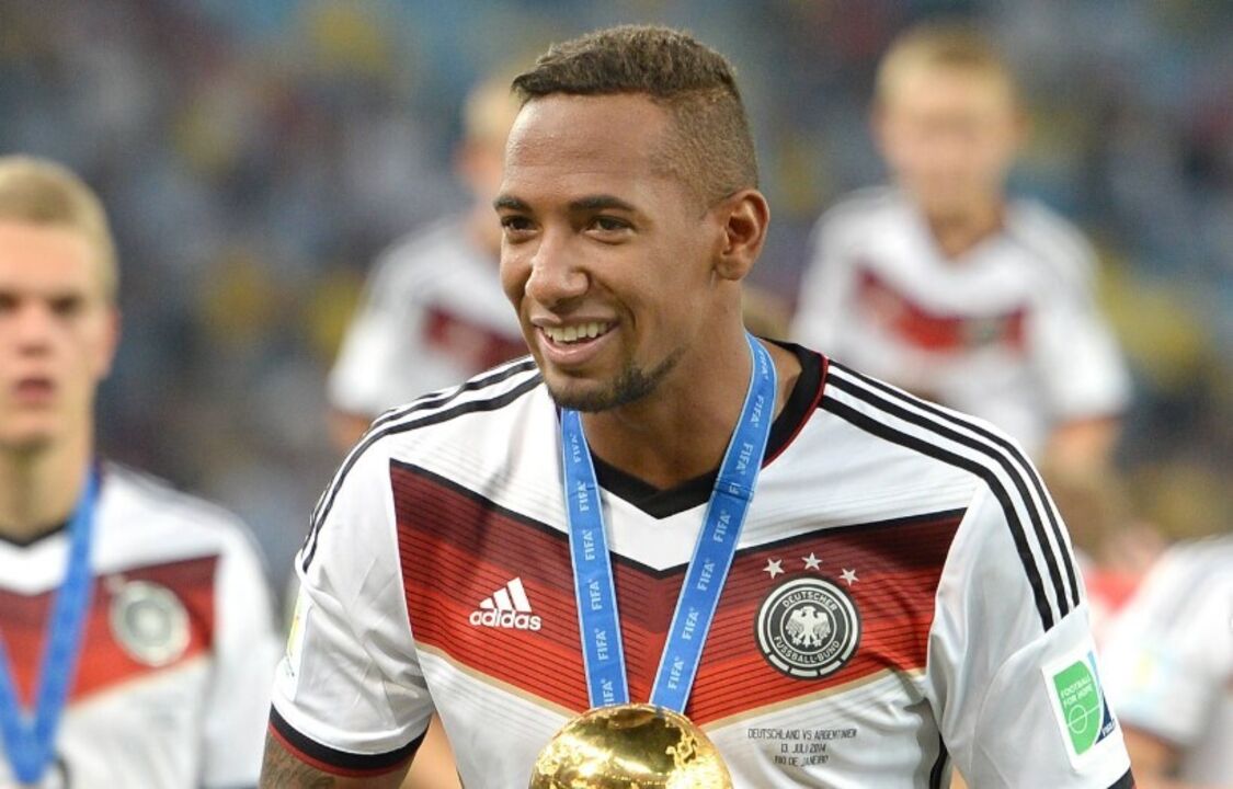 Jérôme Boateng deixa o futebol com uma lista bem preenchida de títulos,