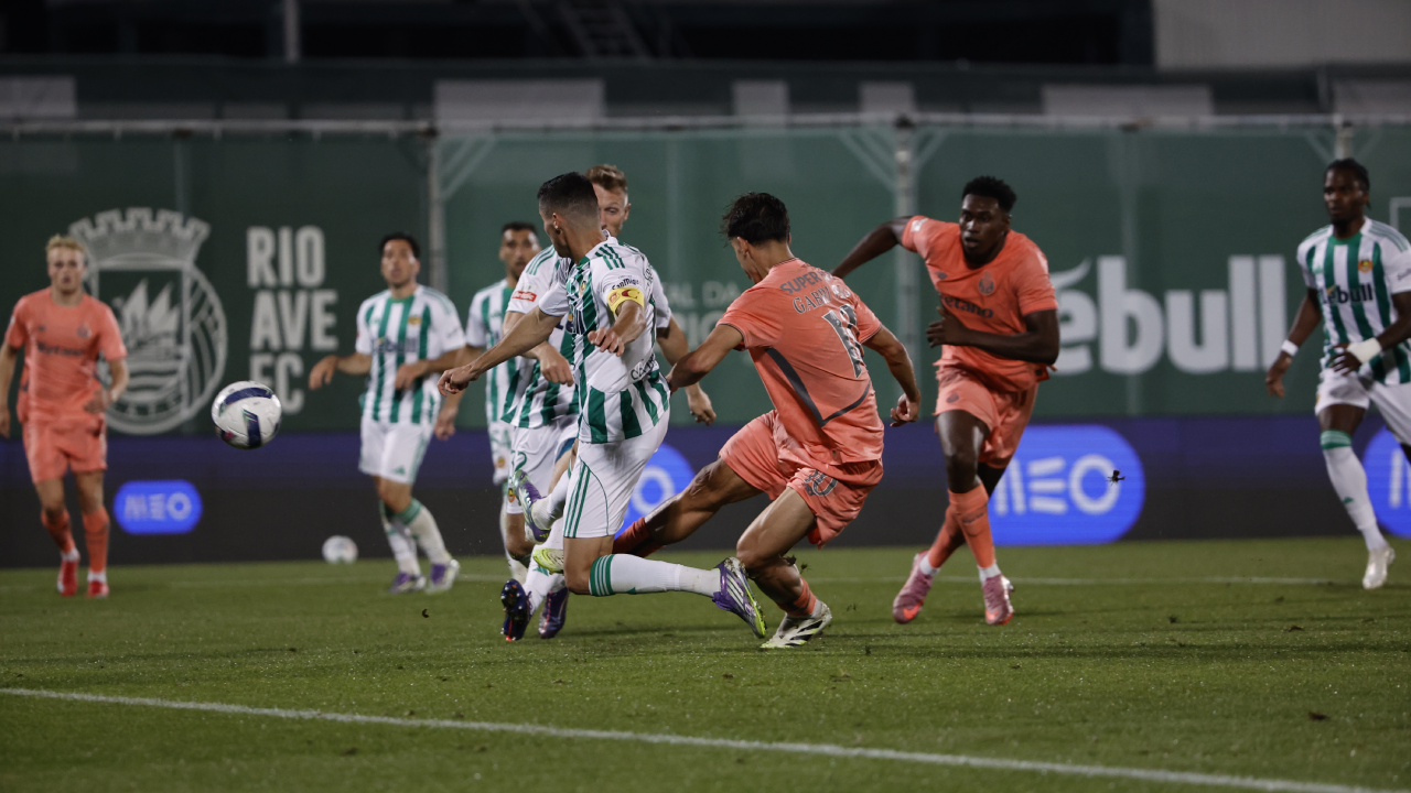 Gabri Veiga fechou as contas da vitória do FC Porto em Vila do Conde