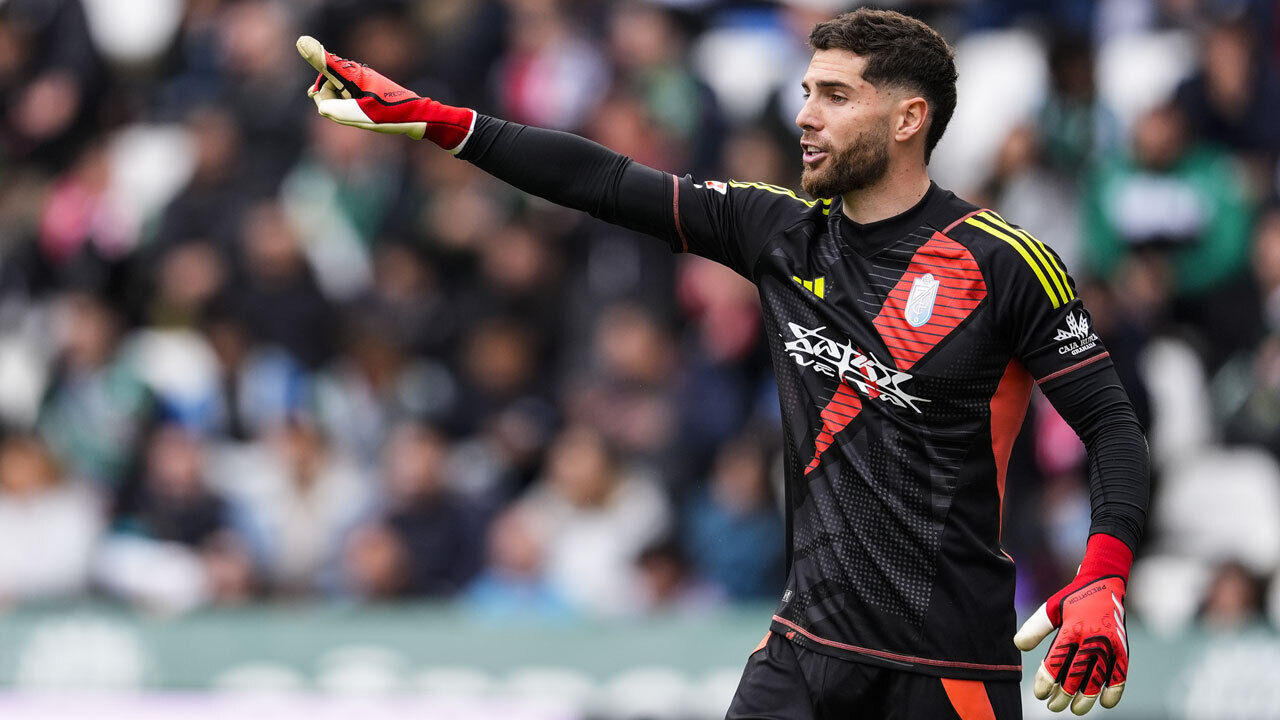 Luca Zidane, guarda-redes do Granada