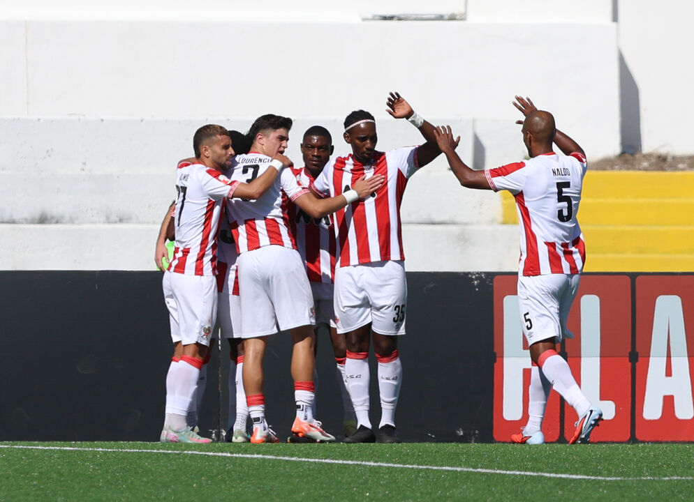 Jogadores do Leixões comemoram continuidade na Taça de Portugal