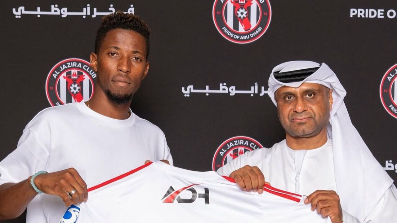 Banza assina contrato com o Al Jazira