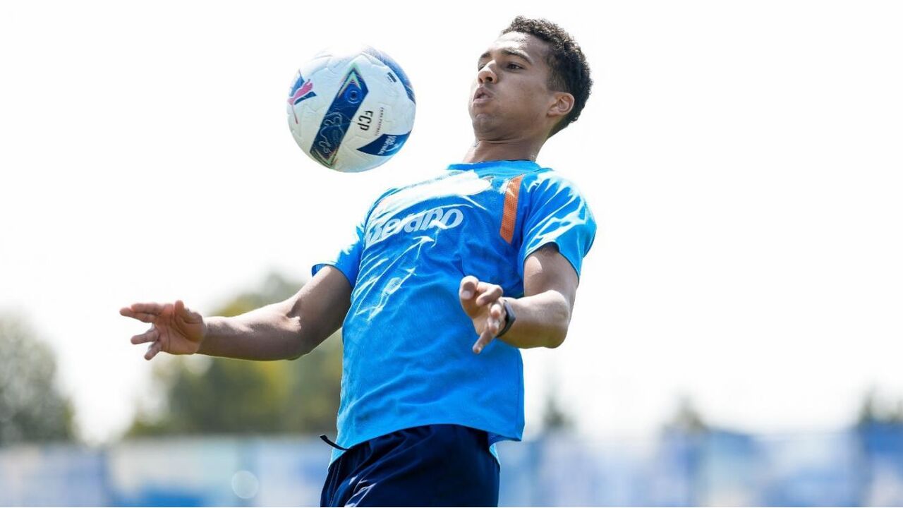 Alberto Costa durante um treino no FC Porto