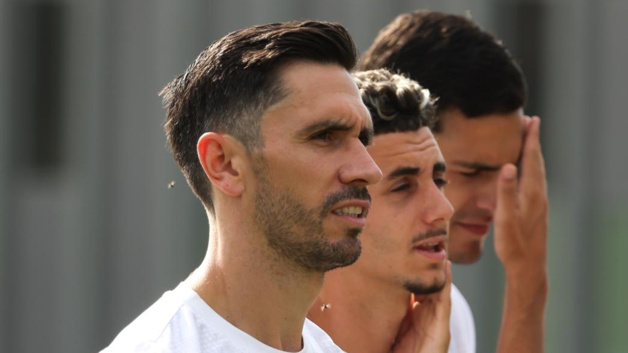 Paulo Oliveira ficou de fora da última sessão de trabalhos do Sp. Braga antes da receção ao Feyenoord