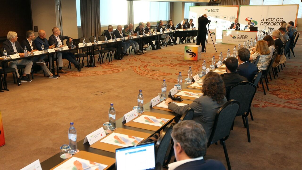 CDP critica falta de critérios de Marcelo na condecoração de atletas