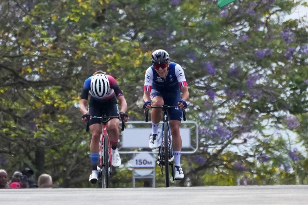 Célia Gery vence prova de sub-23 nos mundiais de ciclismo em Kigali