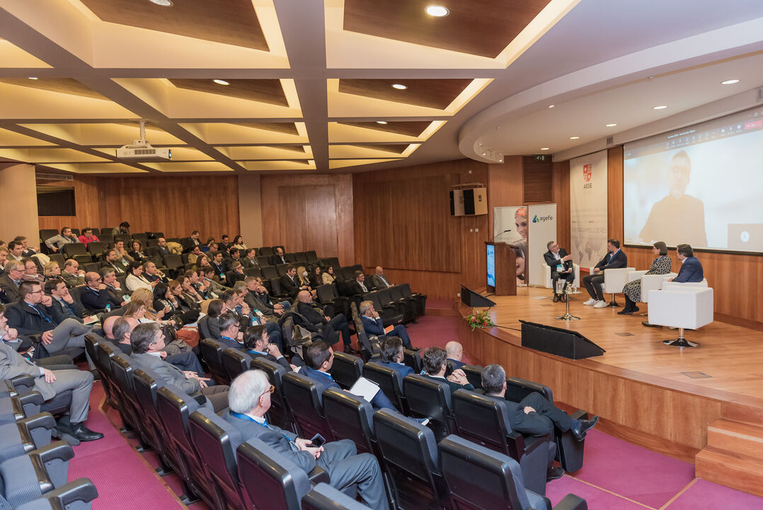 AGEFE promove debate sobre transformação digital com líderes e decisores