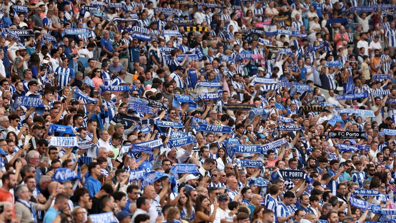 Esgotaram os bilhetes para o clássico FC Porto-Benfica