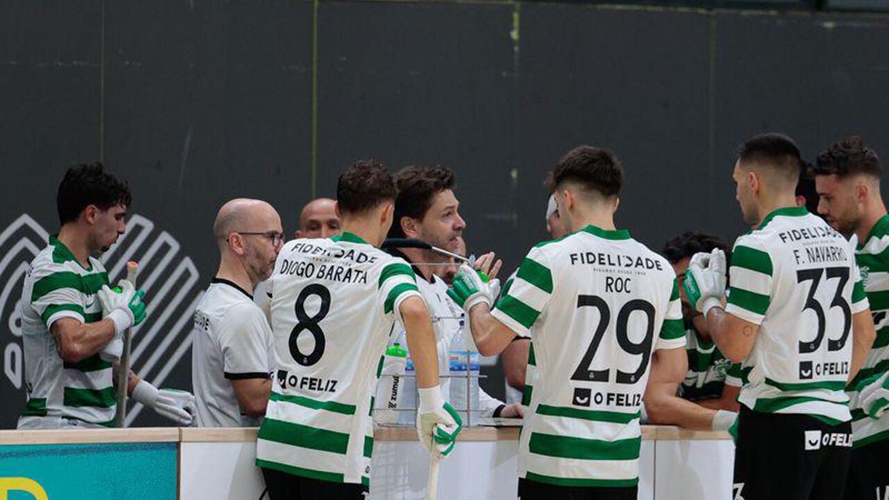 Equipa de hóquei do Sporting CP analisa jogo, após polémica com VAR