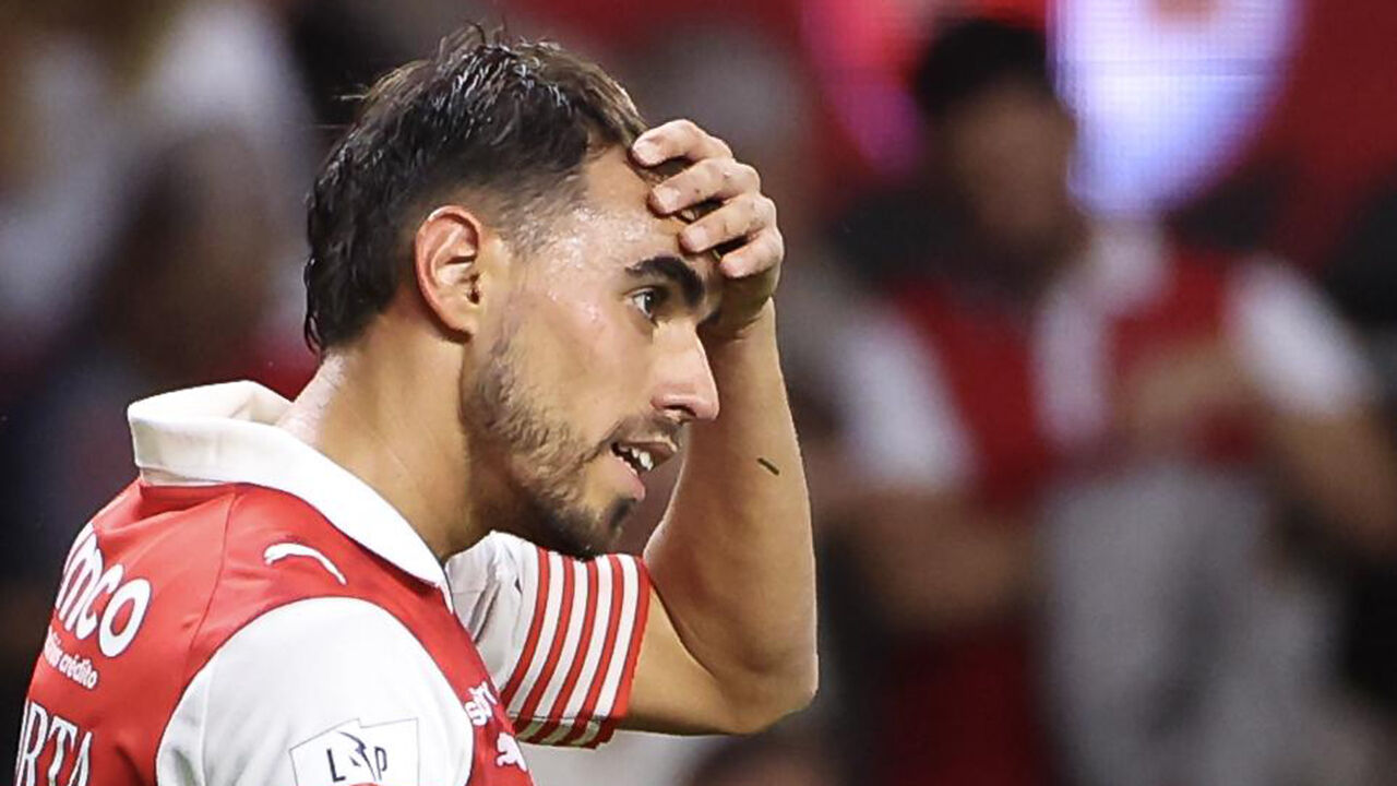 Ricardo Horta mostra frustração durante jogo