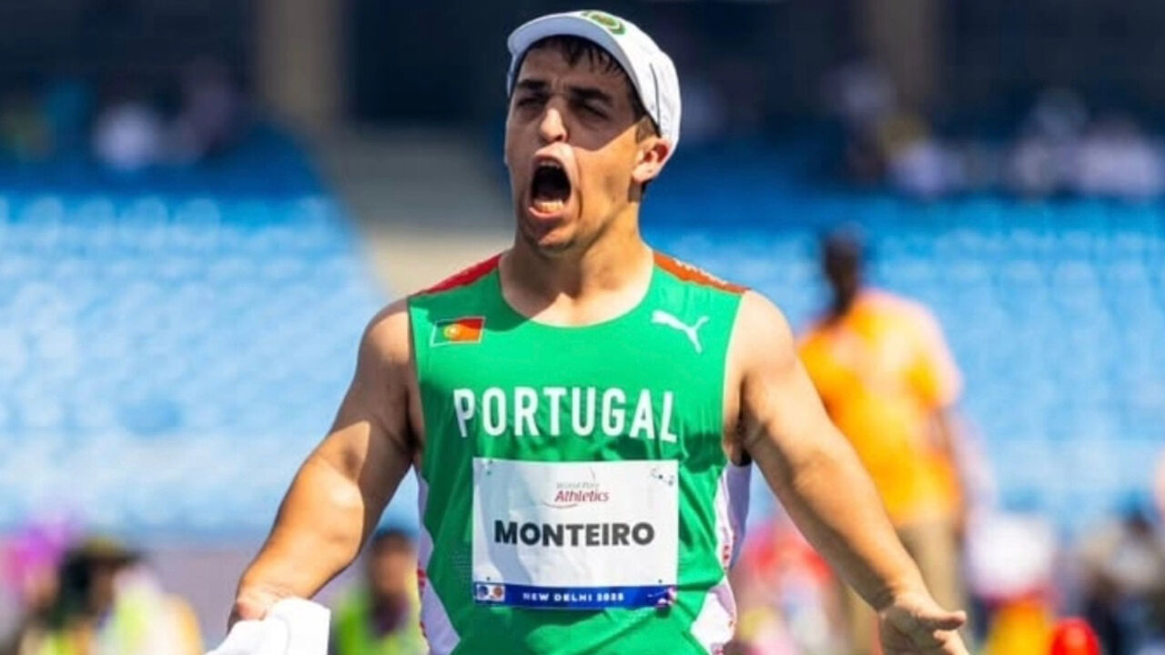 Miguel Monteiro conquista prata no peso nos Mundiais de atletismo paralímpico