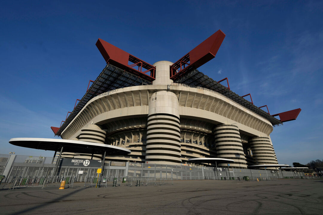 AC Milan e Inter de Milão 197 milhões de euros pelo atual estádio e pelos parques de estacionamento adjacentes onde planeiam construir um novo estádio