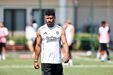Alex Oxlade-Chamberlain (médio centro, 32) - 2,1 M€