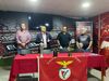 Cristóvão Carvalho e Isaías com benfiquistas e responsáveis da Casa do Benfica de Viseu