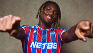 Christantus Uche rumou ao Crystal Palace