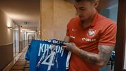 Kiwior levou uma camisola do FC Porto para a concentração da Polónia