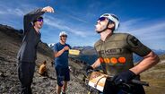 Ciclista recebe queijo durante prova nos Alpes