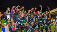 FC Olympic Sport d'Abobo com equipamentos cedidos por Diomande