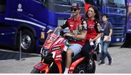 Olhar Record: Quatro patas em duas rodas