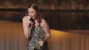 Hannah Einbinder usa vitória nos Emmys para exigir libertação da Palestina