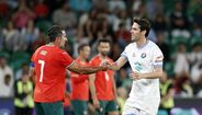 Alvalade foi palco das lendas: Portugal vence Resto do Mundo no Legends Charity Game