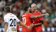 Alvalade foi palco das lendas: Portugal vence Resto do Mundo no Legends Charity Game