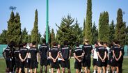 Sporting prepara estreia na Youth League, com destaque para caras novas e o irmão de Rafael Leão.
