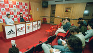 Conferência de imprensa no Estádio da Luz com José Mourinho