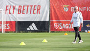 José Mourinho no primeiro treino enquanto treinador do Benfica