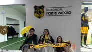 Adeptos do Lourosa passam a noite junto à Loja