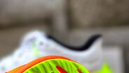 Sola Goodyear nos Skechers Aero Spark, modelo versátil e confortável para corrida